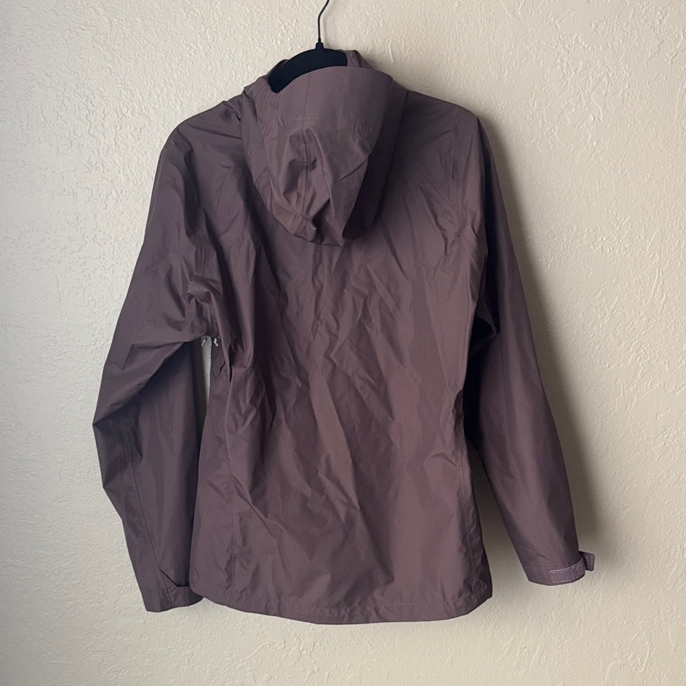 Patagonia Plum Brown Torrentshell 3L  Rain Jacket - Picture 2 of 10